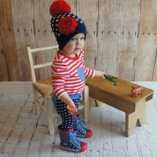 Blade and Rose Navy & Red Crochet Flower Hat 藍底大红花花嬰兒冷帽